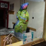 🐇✨🐰✨🐇

There’s a real BUZZ at Francesco Hare Salon this morning… and we’re not just talking about fresh fades and blow dries!

We’re proud to be part of the Hop To It art trail with St Elizabeth Hospice, and even prouder to be hosting Buzz – a stunning leveret sculpture painted by the talented students of Holbrook Academy. 🎨

Their design is a heartfelt tribute to the Shotley Peninsula, featuring local landmarks, wildlife and wildflowers – a beautiful reminder of the area we call home.

Come by, meet Buzz, and help us support the incredible work of St Elizabeth Hospice. Whether you’re following the trail or just passing through, we’d love you to hop in and say hello. 🧡

#HopToItIpswich #BuzzTheLeveret #FrancescoHairSalon #StElizabethHospice #IpswichHareTrail #HolbrookAcademy #CombAndSeeBuzz